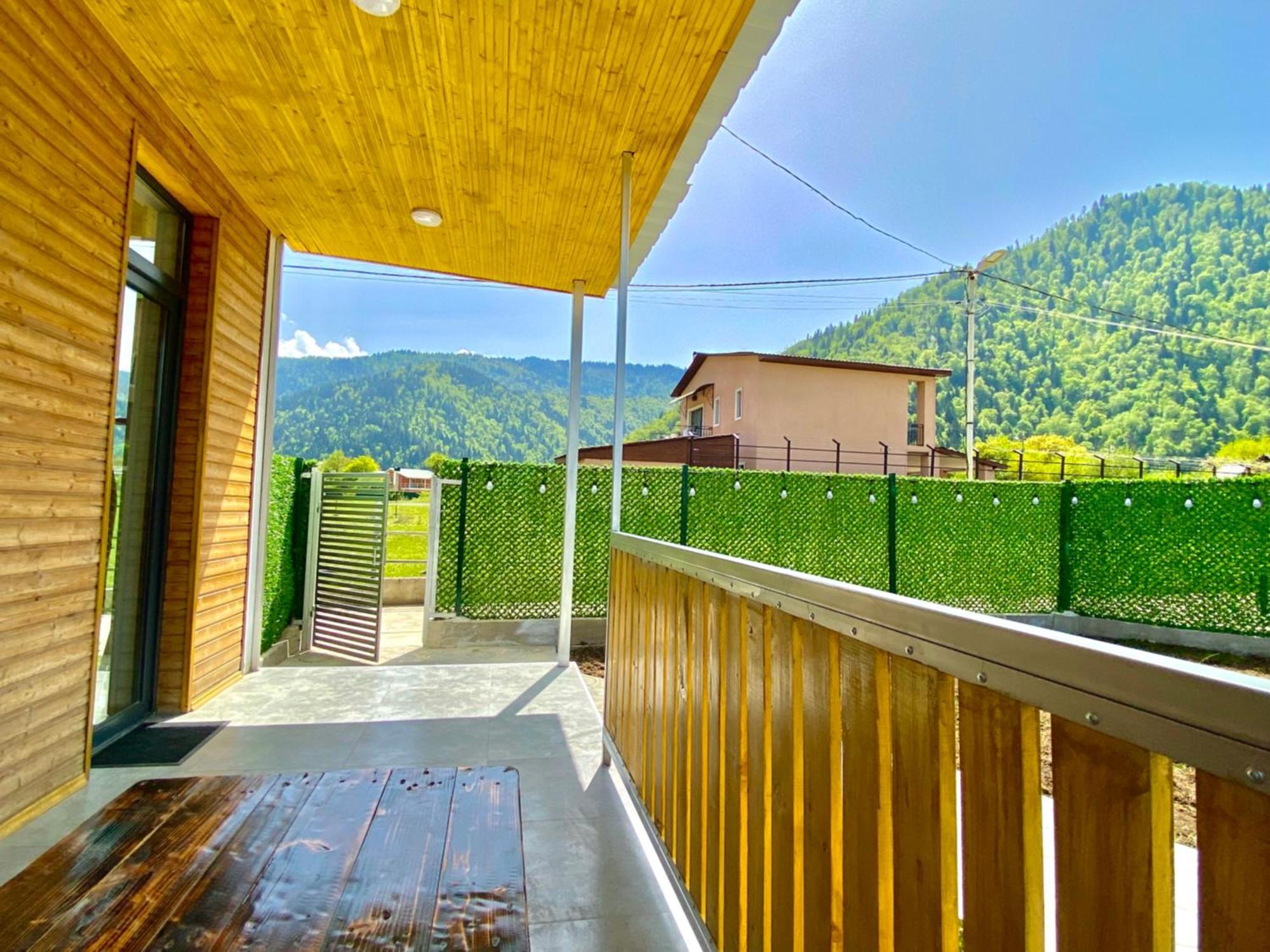 Cottage Marta Sadgeri Боржоми Екстериор снимка