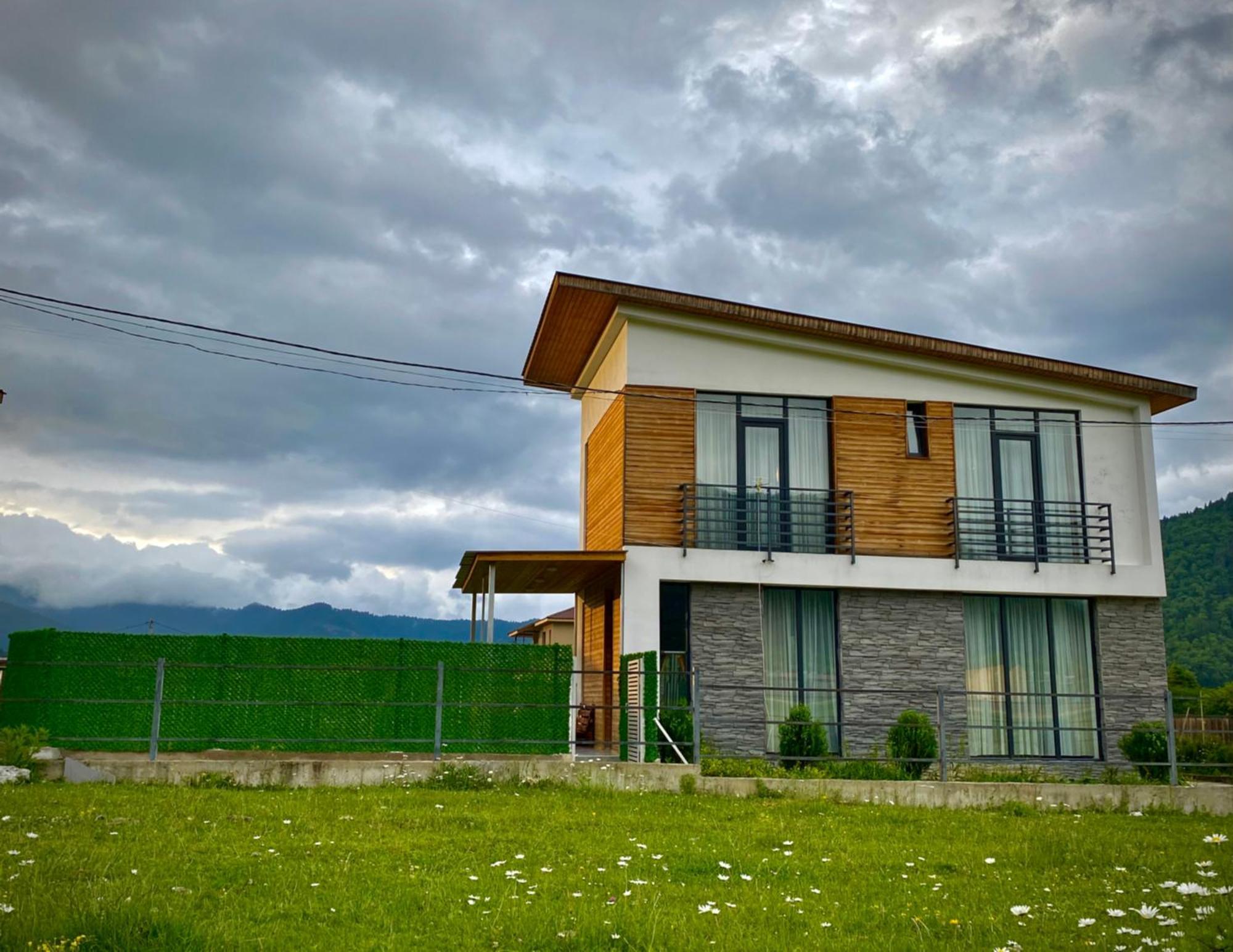 Cottage Marta Sadgeri Боржоми Екстериор снимка